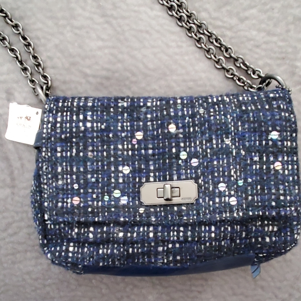 Purse - Picture 2 of 8